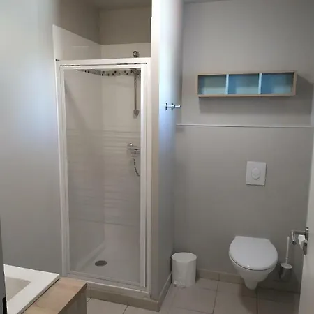 Lagrange Grand Bleu - La Grenadine 3* 마르세이앙