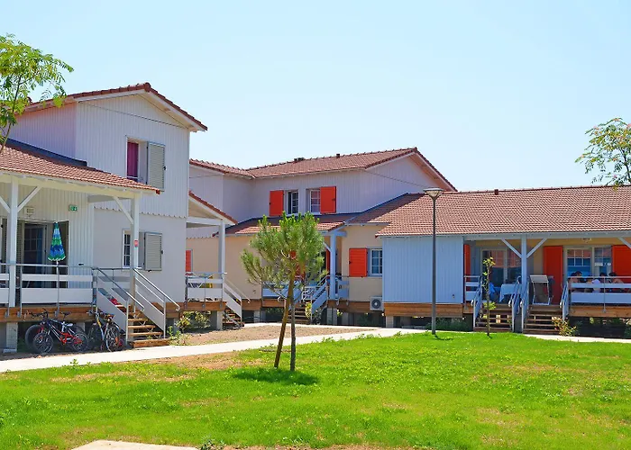 Lagrange Grand Bleu - La Grenadine Holiday park 3*