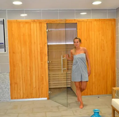 Holiday park Lagrange Grand Bleu - La Grenadine